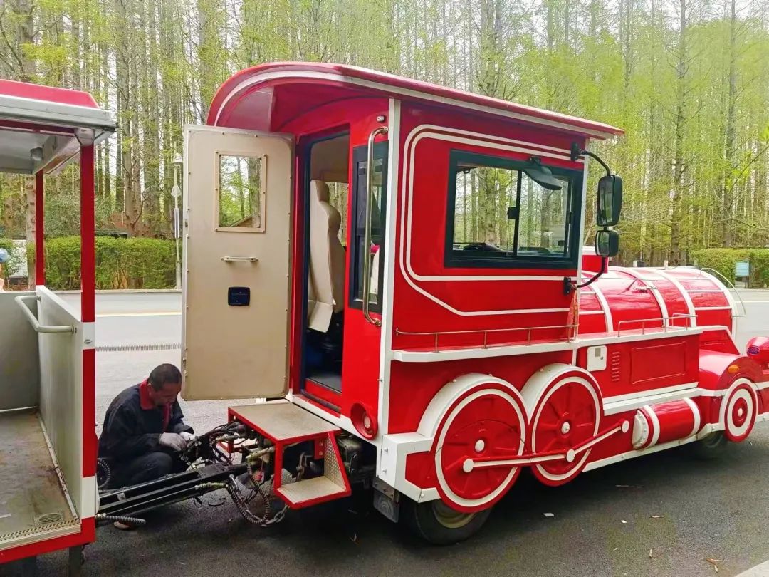乐天堂官网专用车“新能源安全月”服务进行中，助力景区迎战旅游高峰！