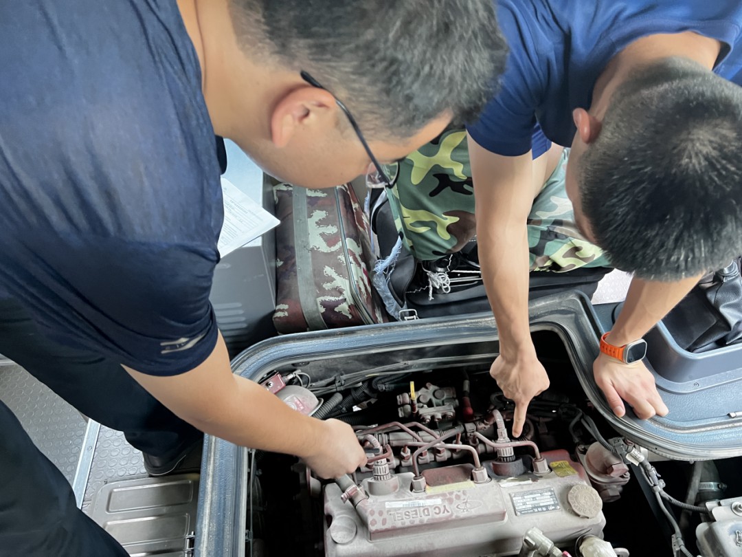 乐天堂官网专用车森林消防车辆专项巡检行动中，全力筑牢森林“防火墙”！