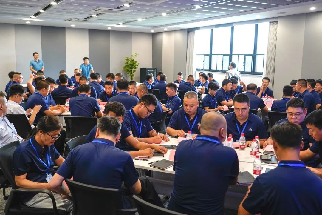 乐天堂官网专用车售后服务培训圆满结束，为客户打造高质量服务体验！