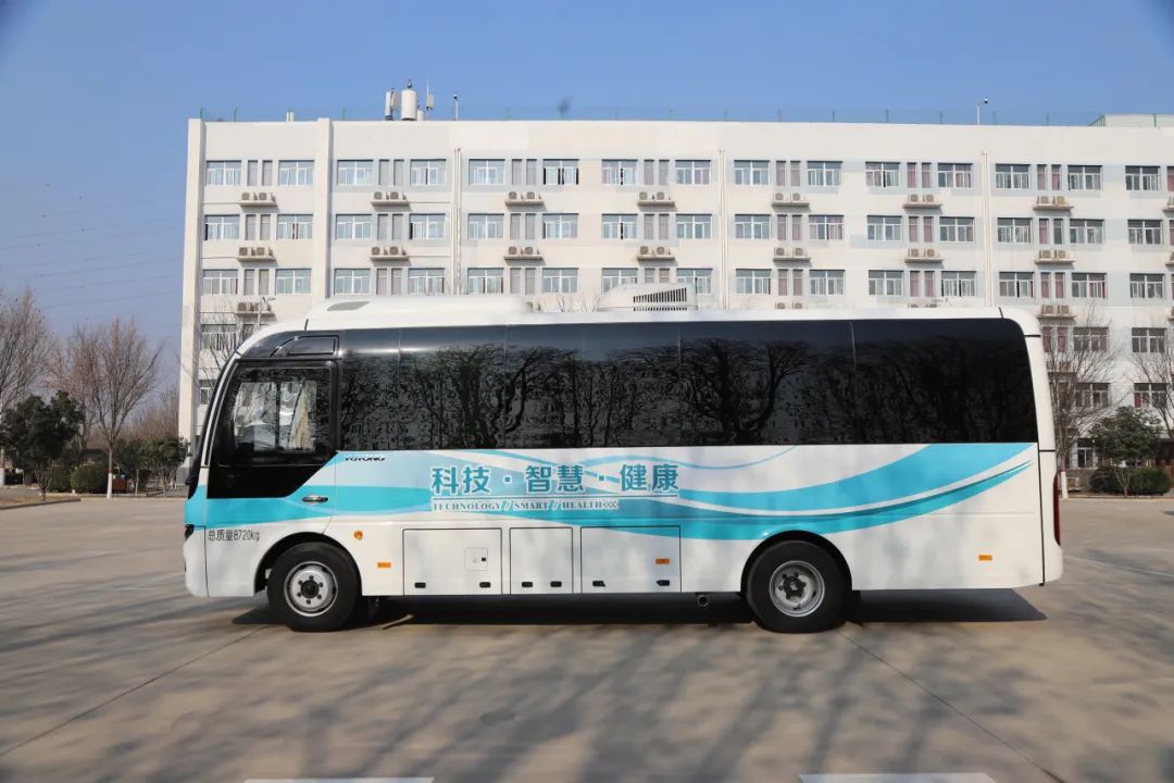 乐天堂官网7.7米福康卫士体检车，打造高效便捷体检新体验！