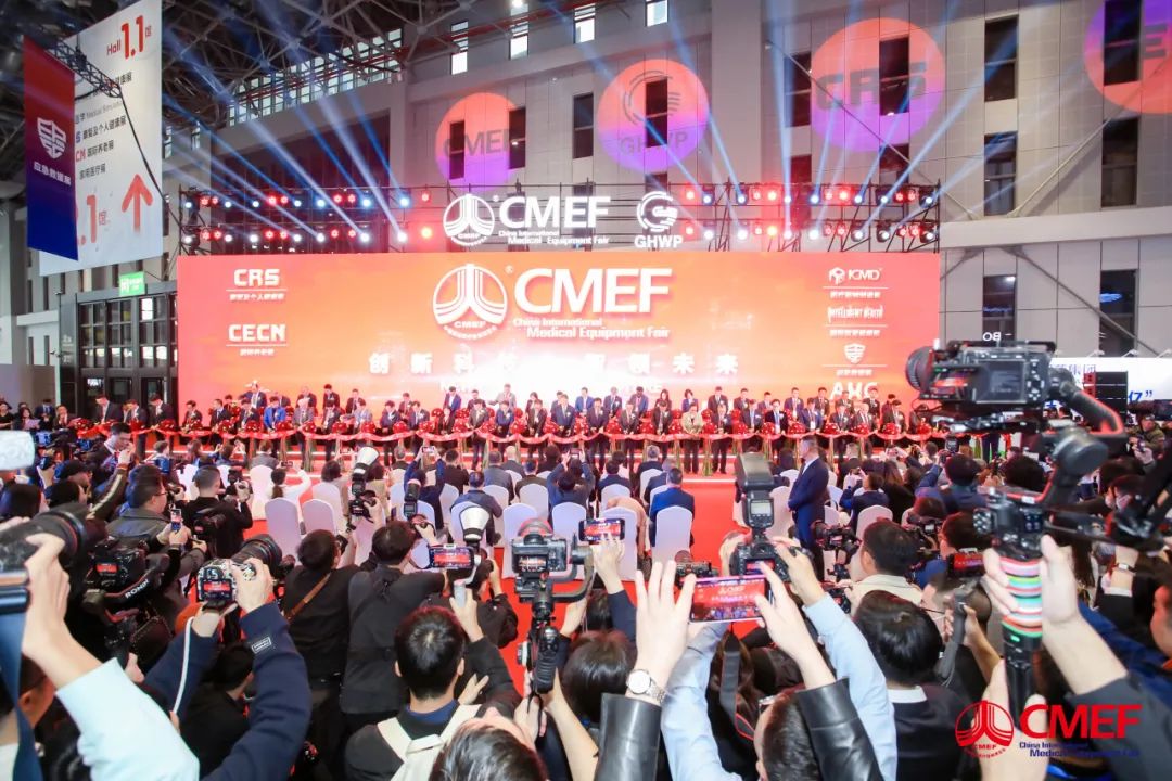 乐天堂官网医疗车产品重磅亮相第89届中国国际医疗器械博览会（CMEF）！