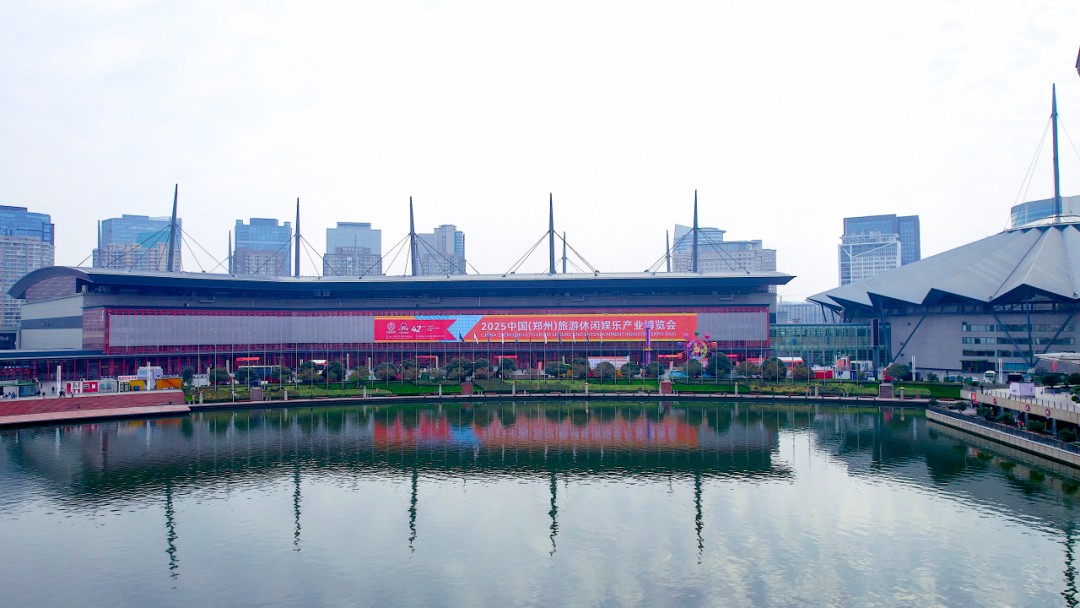 智趣出行，悦动未来！乐天堂官网观光车亮相2025中国（郑州）旅游休闲娱乐产业博览会