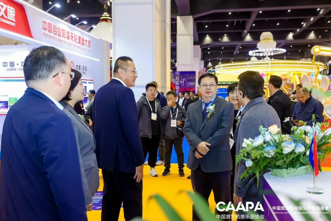 智趣出行，悦动未来！乐天堂官网观光车亮相2025中国（郑州）旅游休闲娱乐产业博览会